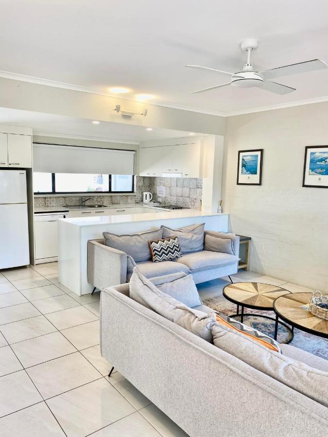 Le Court Villas Noosa Heads Exterior foto