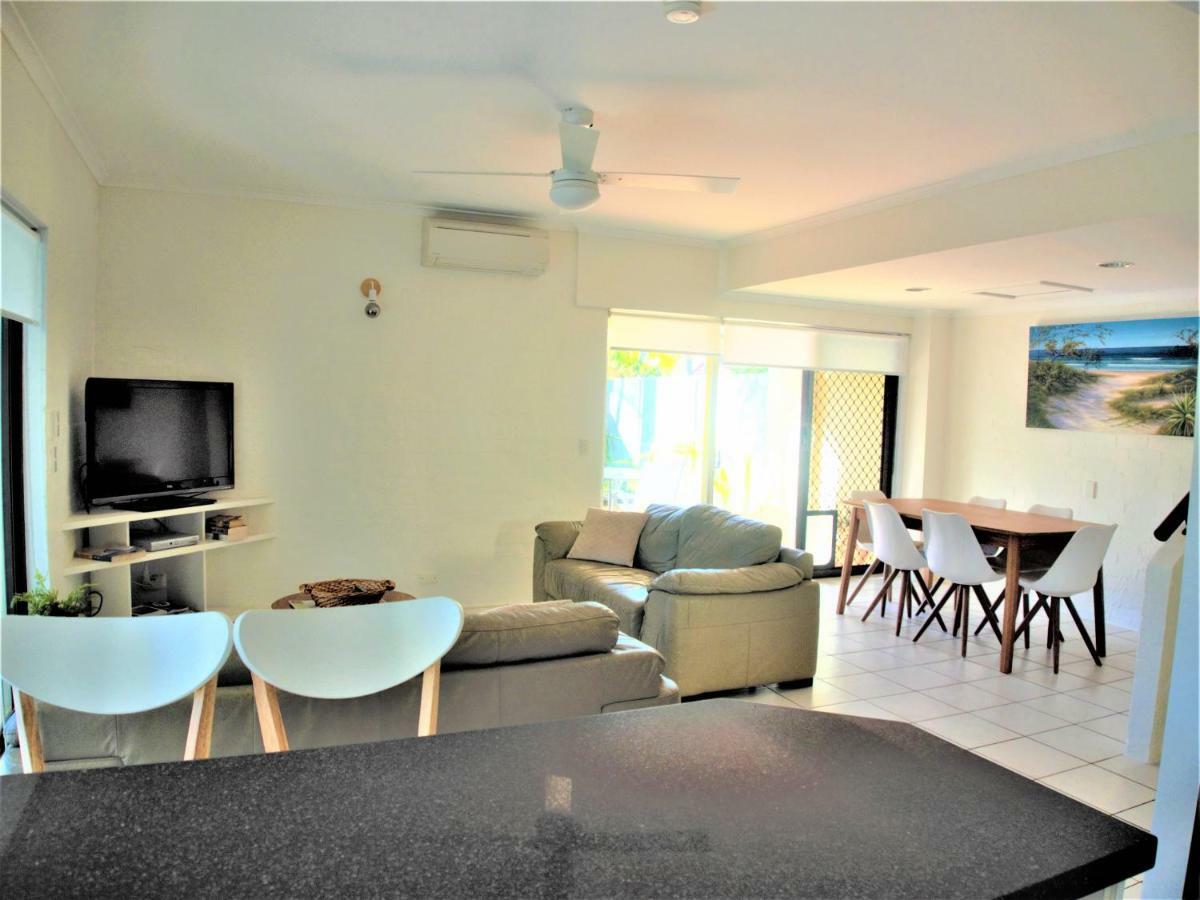 Le Court Villas Noosa Heads Exterior foto